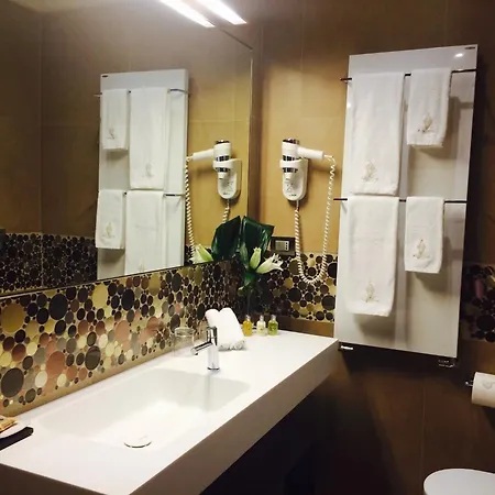 Augustana House And Suites Rome Room photo