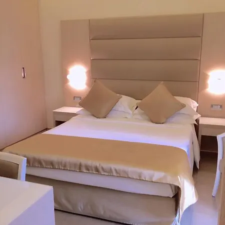 Augustana House And Suites Rome Room photo